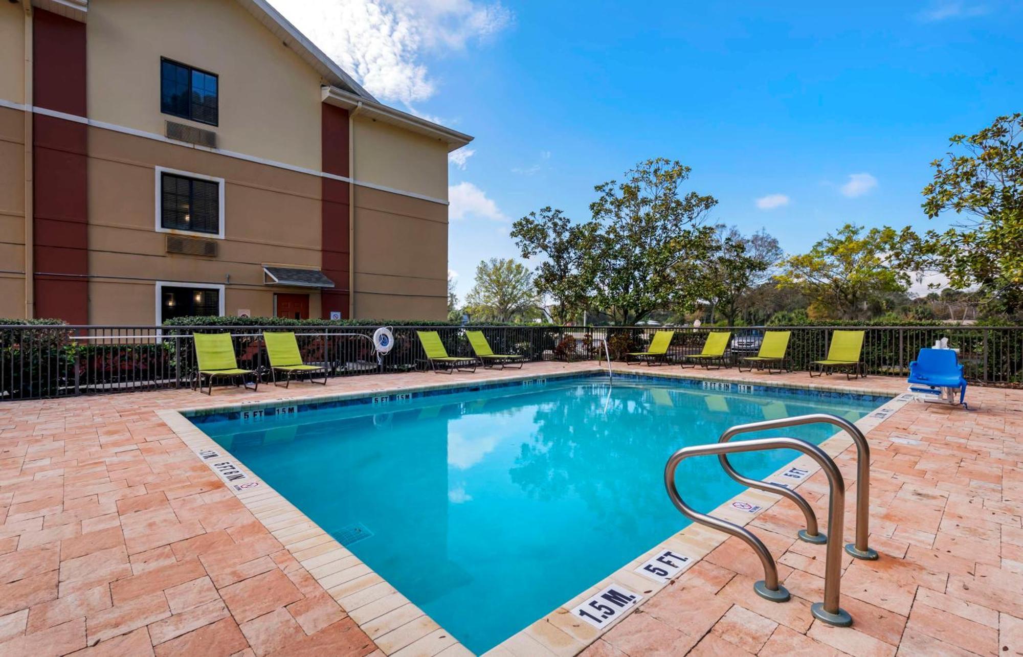 Extended Stay America Suites - Melbourne - Airport Екстер'єр фото